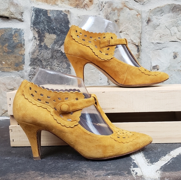 Anthro Lucky Penny 38 Suede Cut Out Yellow Heels. - Picture 3 of 16